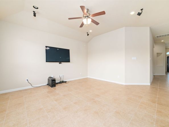 25307 Saddlebrook Champion Way, Tomball TX 77375