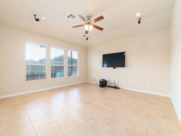 25307 Saddlebrook Champion Way, Tomball TX 77375