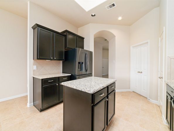 25307 Saddlebrook Champion Way, Tomball TX 77375