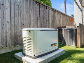 812 E 24th Street, Houston TX 77009
