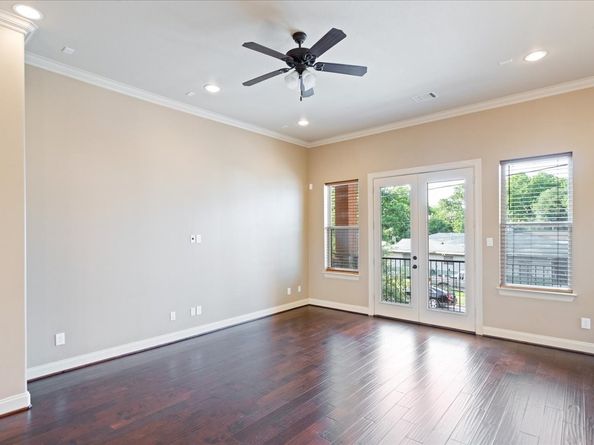 1520 Amundsen Street, Houston TX 77009