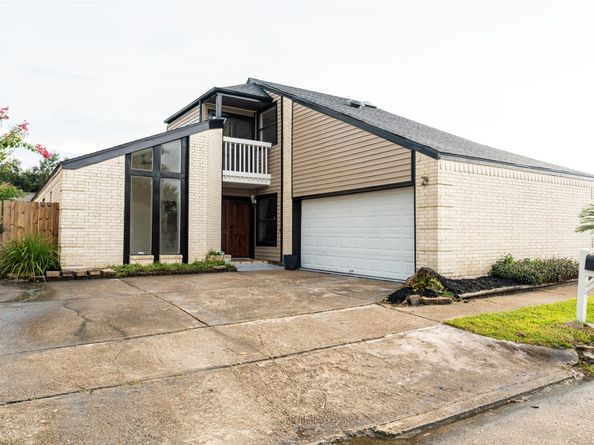 7519 Teal Run Drive, Houston TX 77071