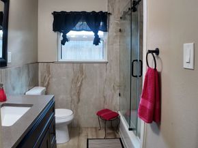 5714 Nina Lee Lane, Houston TX 77092
