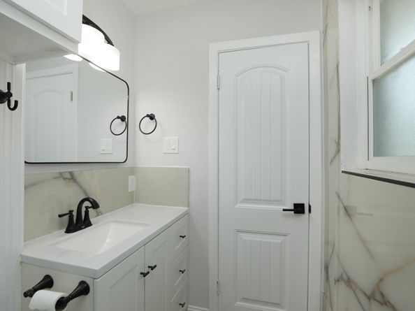 5714 Nina Lee Lane, Houston TX 77092