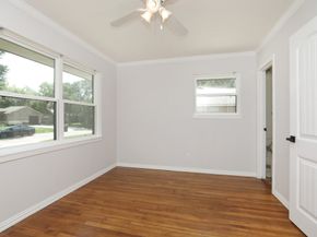 5714 Nina Lee Lane, Houston TX 77092