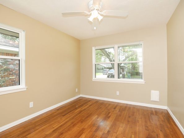 5714 Nina Lee Lane, Houston TX 77092