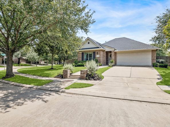 12322 W Elizabeth Shore Loop, Cypress TX 77433