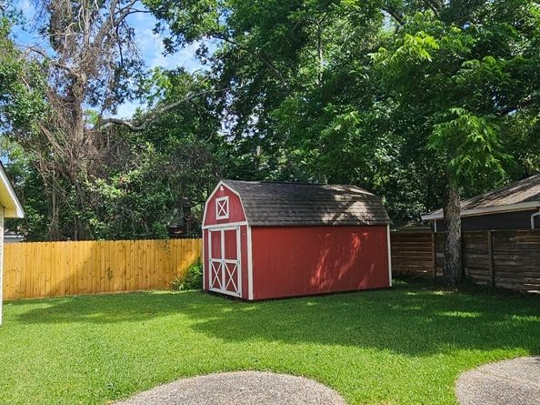1419 Saxony Lane, Houston TX 77058