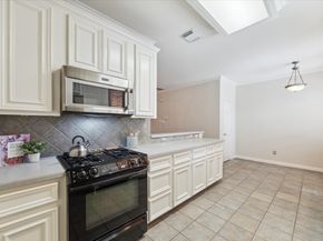 1606 Sutton Street, Houston TX 77006
