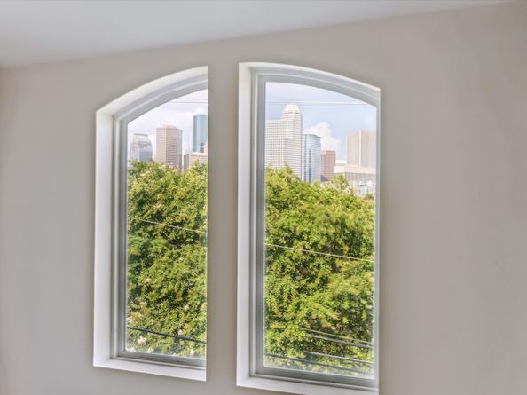 1606 Sutton Street, Houston TX 77006