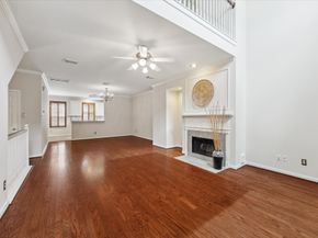 1606 Sutton Street, Houston TX 77006