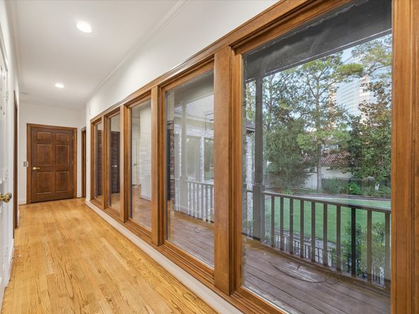 5040 Fieldwood Drive, Houston TX 77056