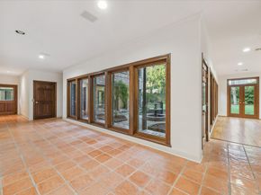 5040 Fieldwood Drive, Houston TX 77056