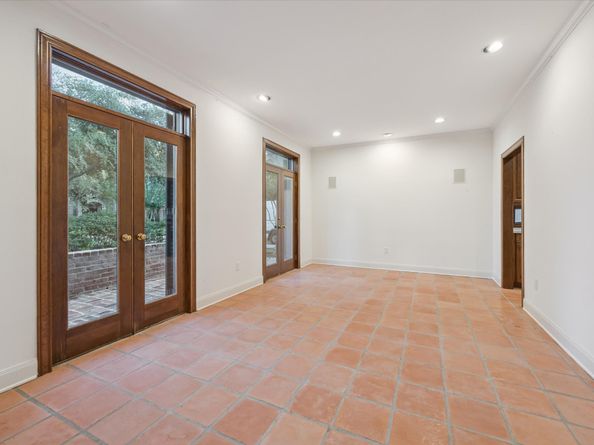 5040 Fieldwood Drive, Houston TX 77056