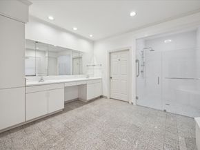 5040 Fieldwood Drive, Houston TX 77056