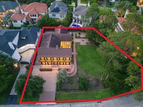 5040 Fieldwood Drive, Houston TX 77056