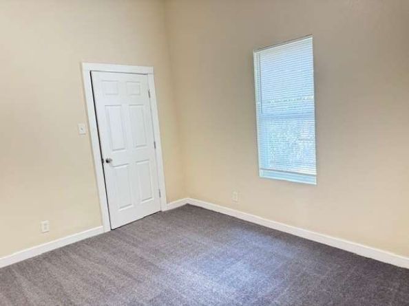 6038 Saxon Drive, Houston TX 77092