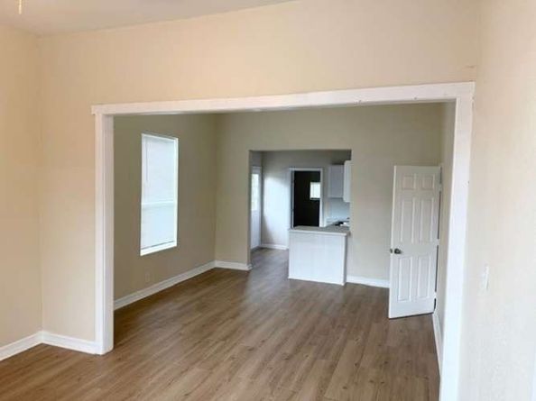 6038 Saxon Drive, Houston TX 77092