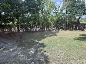 6038 Saxon Drive, Houston TX 77092