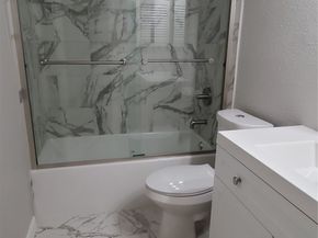 12955 Woodforest Boulevard 53, Houston TX 77015