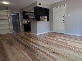 12955 Woodforest Boulevard 53, Houston TX 77015