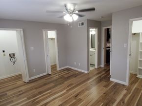 12955 Woodforest Boulevard 53, Houston TX 77015