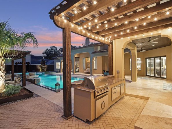 7603 Edgeway Drive, Houston TX 77055
