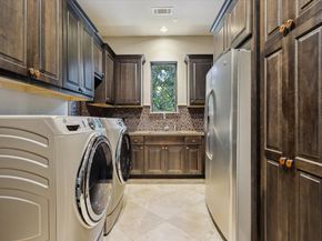 7603 Edgeway Drive, Houston TX 77055
