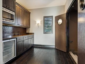 7603 Edgeway Drive, Houston TX 77055