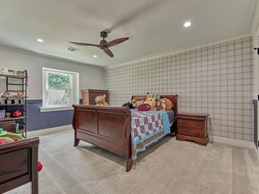 27 N Havenridge Drive, The Woodlands TX 77381