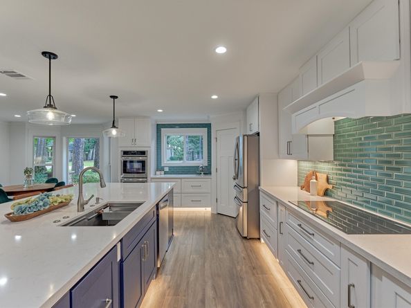27 N Havenridge Drive, The Woodlands TX 77381
