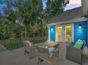 27 N Havenridge Drive, The Woodlands TX 77381