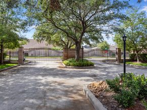 7903 S Wellington Court, Houston TX 77055