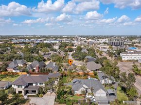 7903 S Wellington Court, Houston TX 77055