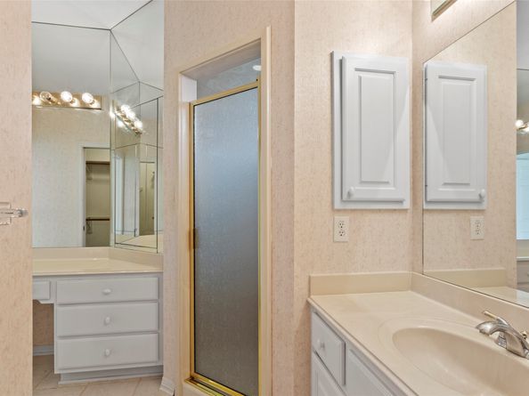 7903 S Wellington Court, Houston TX 77055