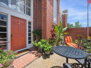2401 Potomac Drive, Houston TX 77057