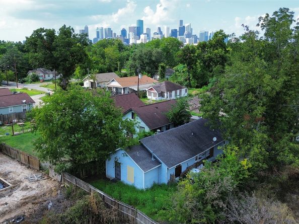 3322 Rosalie Street, Houston TX 77004