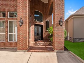 6051 Longmire Trail, Conroe TX 77304