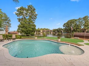 6051 Longmire Trail, Conroe TX 77304