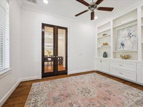 1729 Wakefield Drive, Houston TX 77018