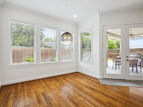 1729 Wakefield Drive, Houston TX 77018