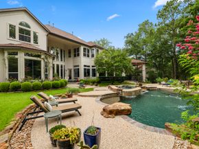 30 W Bracebridge Circle, The Woodlands TX 77382