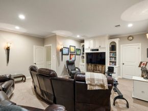 30 W Bracebridge Circle, The Woodlands TX 77382