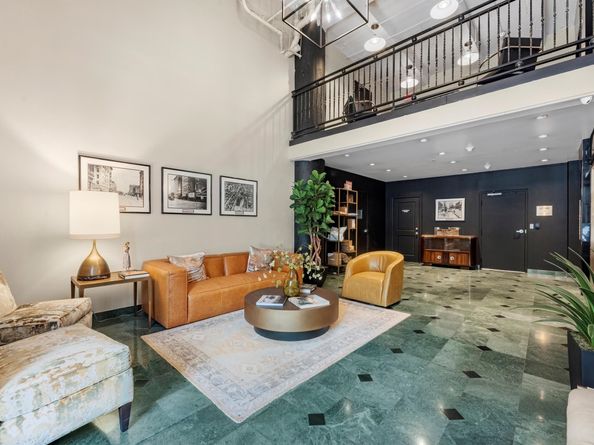 1120 Texas Street 4B, Houston TX 77002