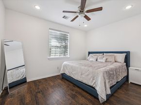 5116 Creekmont Drive, Houston TX 77091