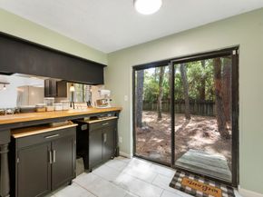 19 Tremont Woods Court, The Woodlands TX 77381