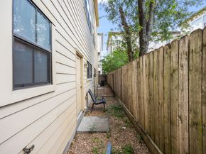 5213 Eigel Street A, Houston TX 77007