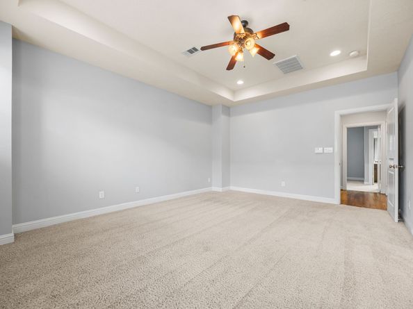 5213 Eigel Street A, Houston TX 77007