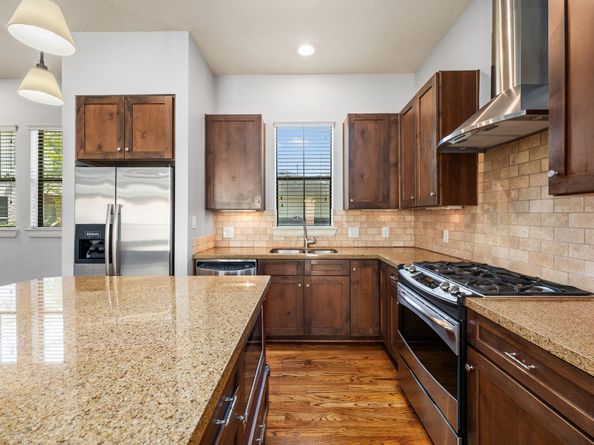 5213 Eigel Street A, Houston TX 77007