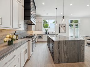 5 Wentworth Green Way, Houston TX 77027